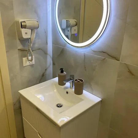 Hajdini Apartament *